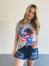 Love Sunflower Short Sleeve Crew Neck Tee